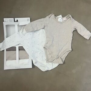 Zara long sleeve bodysuits 1-3 months